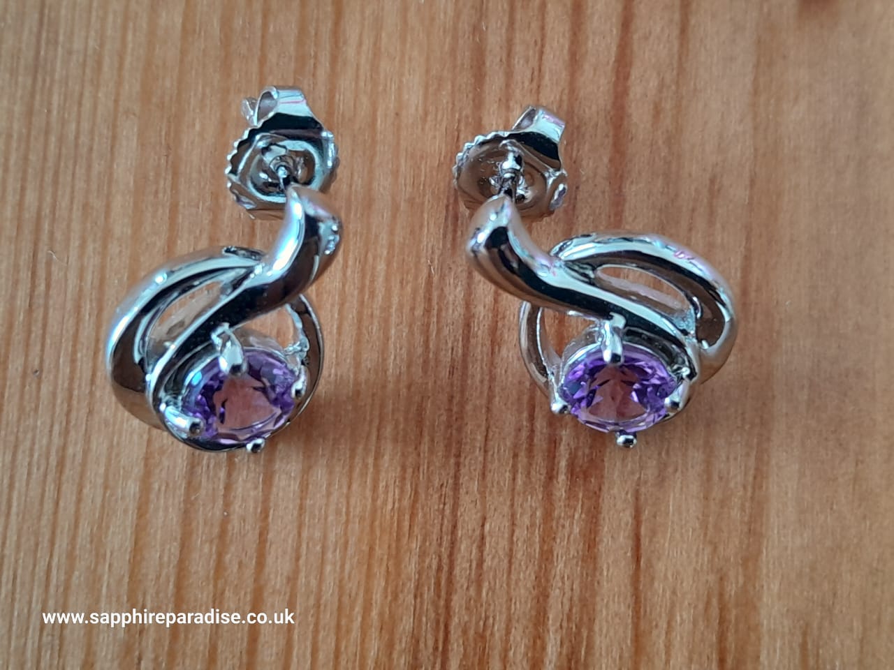 Sterling Silver Earring with Amethyst