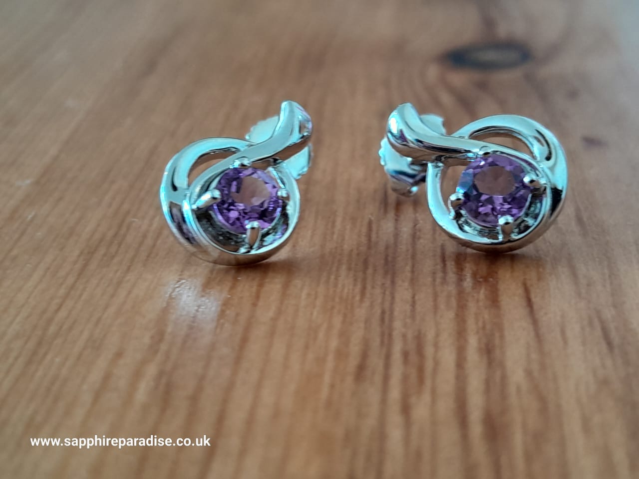 Sterling Silver Earring with Amethyst