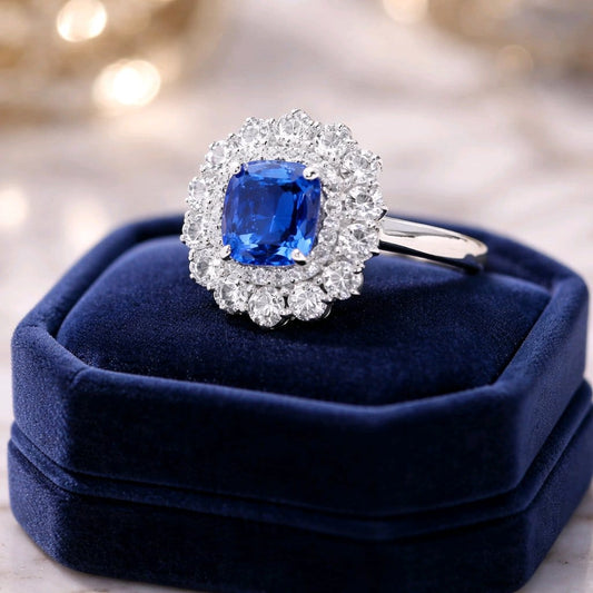 925 Sterling Silver with a 3.08 Carat Natural Ceylon Blue sapphire
