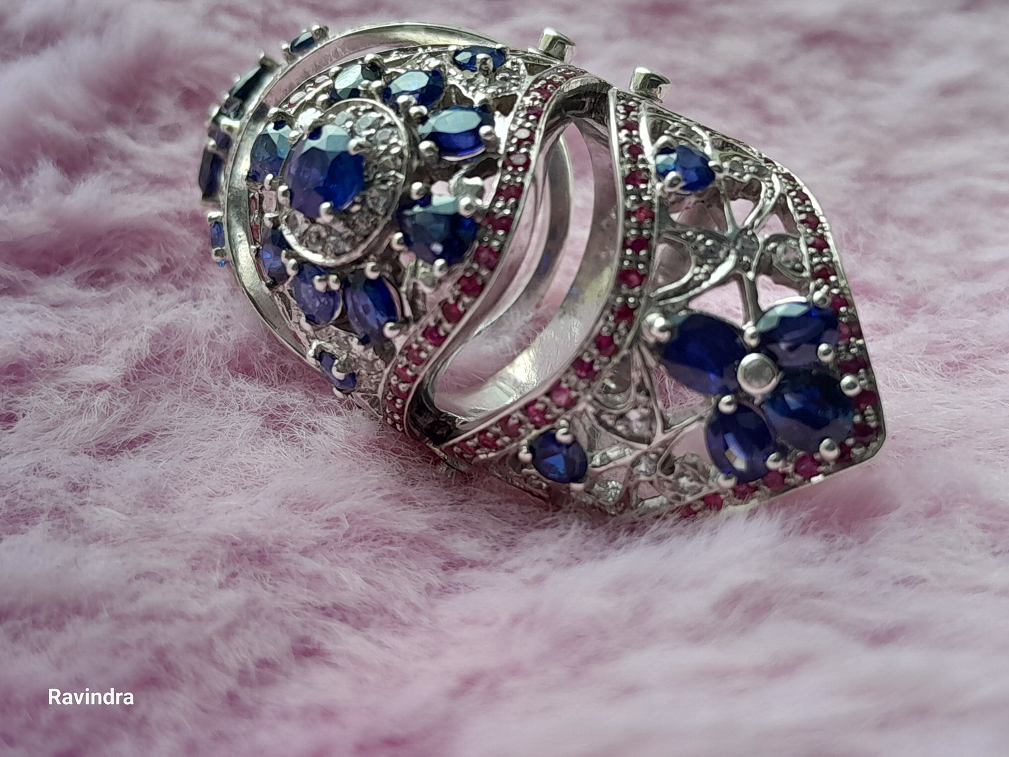 Handmade 925 Silver Ladies' Ring with natural Ceylon Blue and Pink Sapphires (Certified)