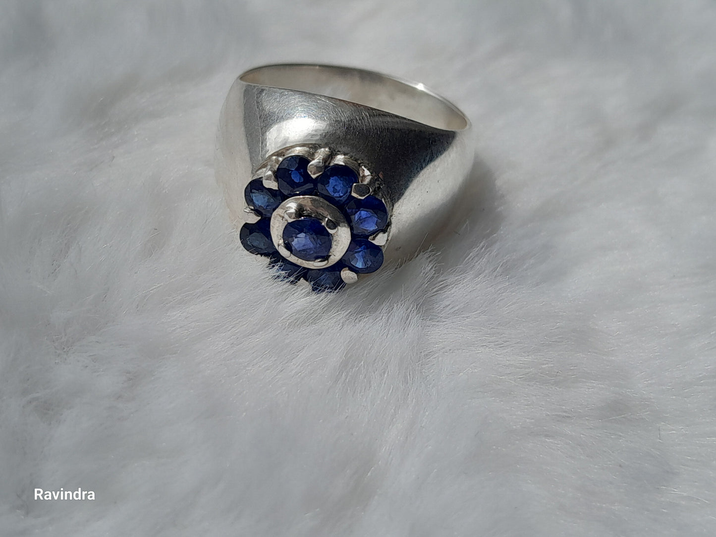 Natural Ceylon Blue Sapphire stone mounted Sterling Silver Men's Ring (Certified)