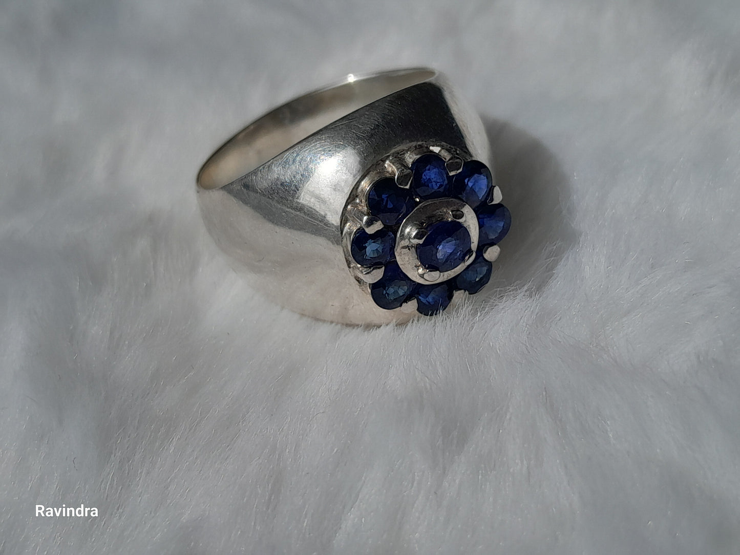 Natural Ceylon Blue Sapphire stone mounted Sterling Silver Men's Ring (Certified)