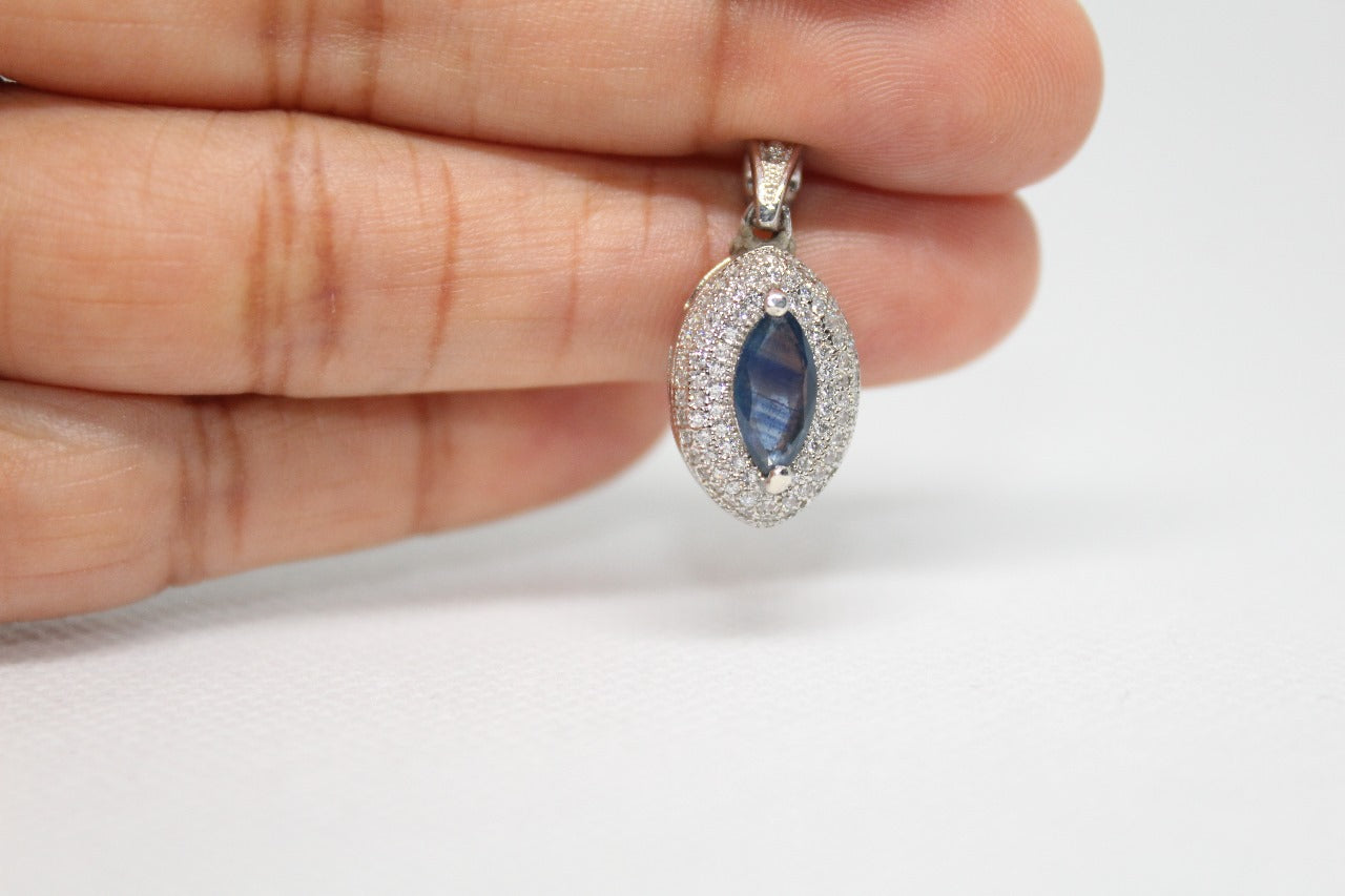 Sterling Silver Jewellery set with Natural Ceylon Blue Sapphires (1-Carat each)