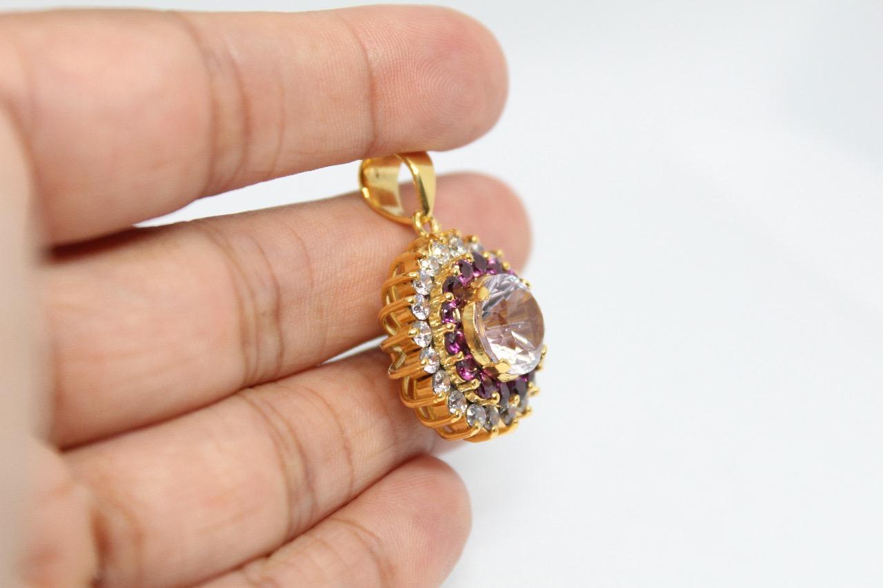 Sterling Silver (Gold Plated) Jewellery set with natural amethyst and surrounded by dazzling garnets