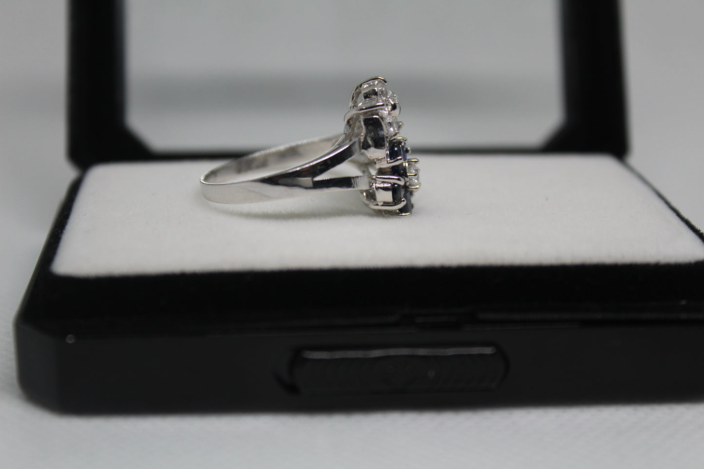925 Sterling Silver Ring with  Natural Ceylon Blue Sapphires