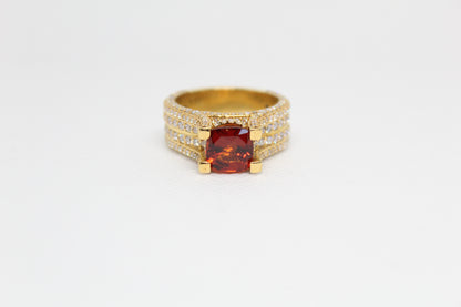 925 Sterling Silver Ring (Gold Plated) with a Natural Garnet