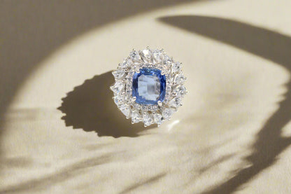 925 Sterling Silver with a 3.08 Carat Natural Ceylon Blue sapphire
